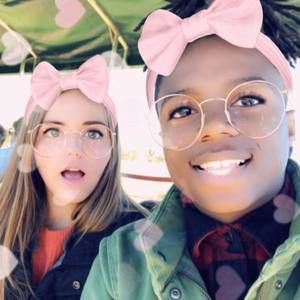 Meet your Posher, Cara